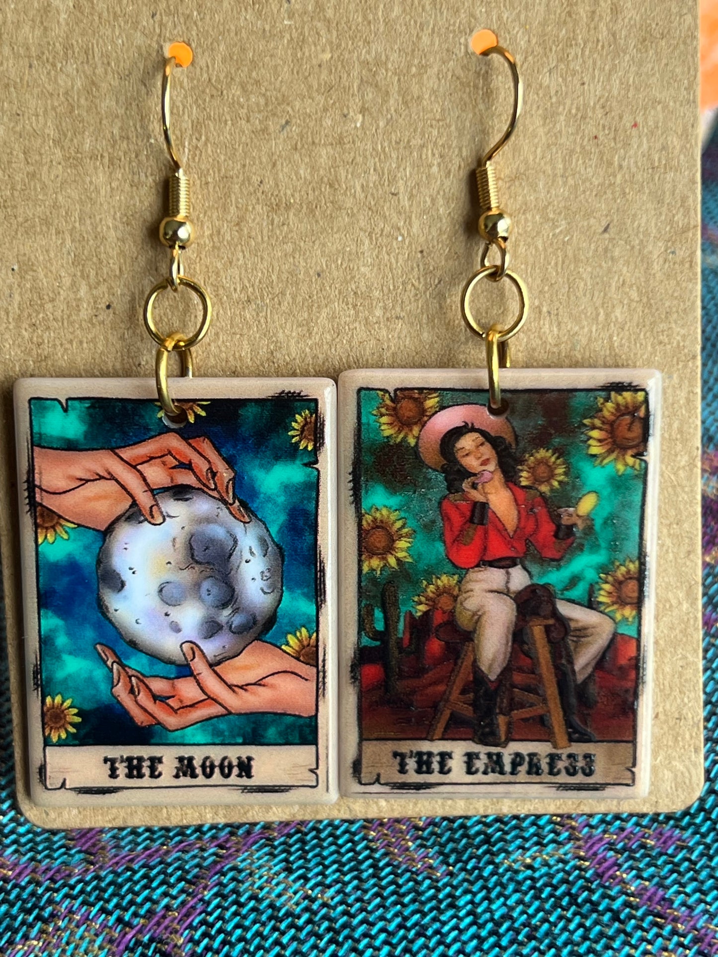 Aretes de cartas del Tarot
