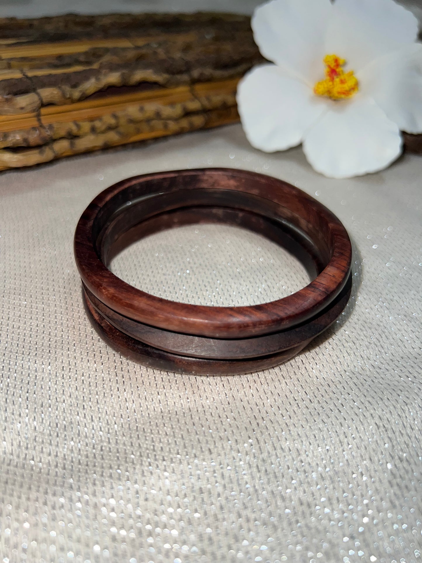 Pulseras de madera - set de 3