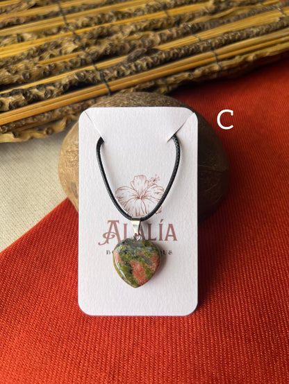 Collar en forma de corazón de cuarzo