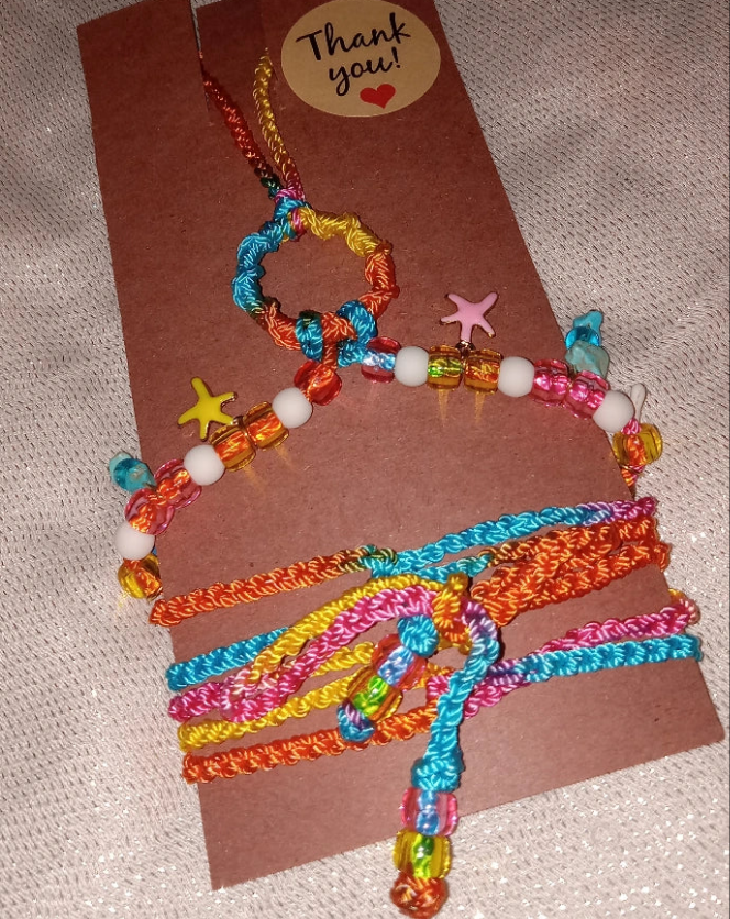 Sandalia de pies descalzos hecho a mano multicolor/mar (par)cuarzo turquesa.
