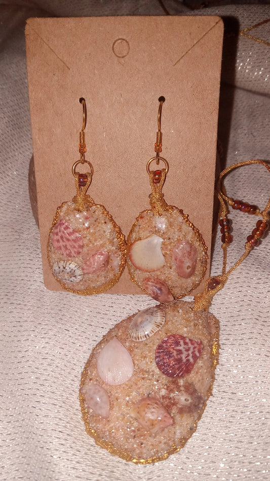 Set de caracoles y arena de las playas de Puerto Rico