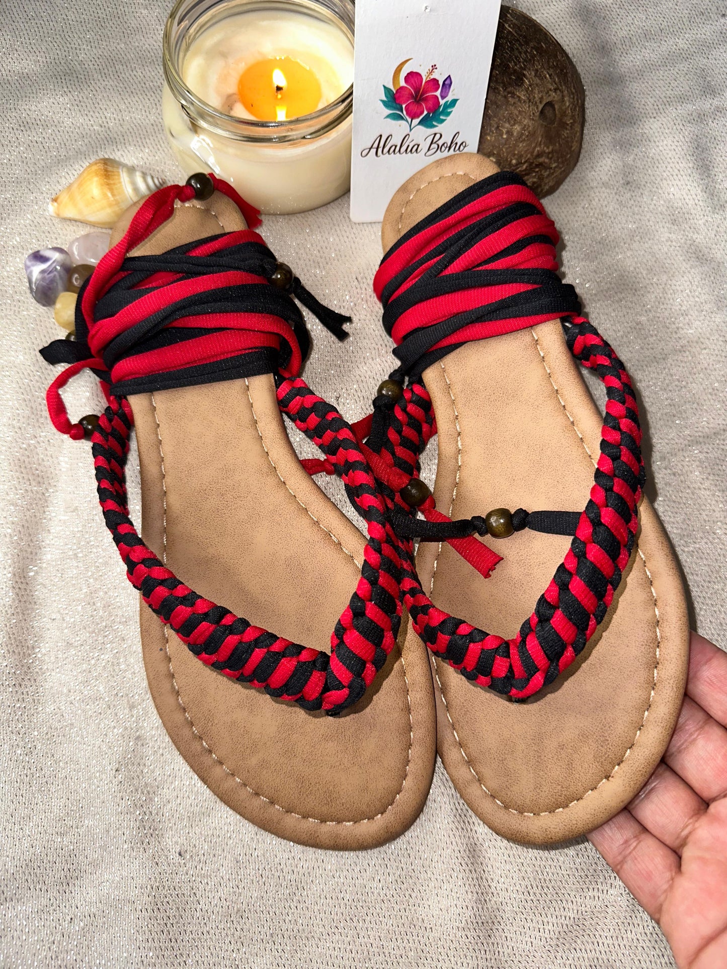 Sandalias Únicas negro y rojo Size 7