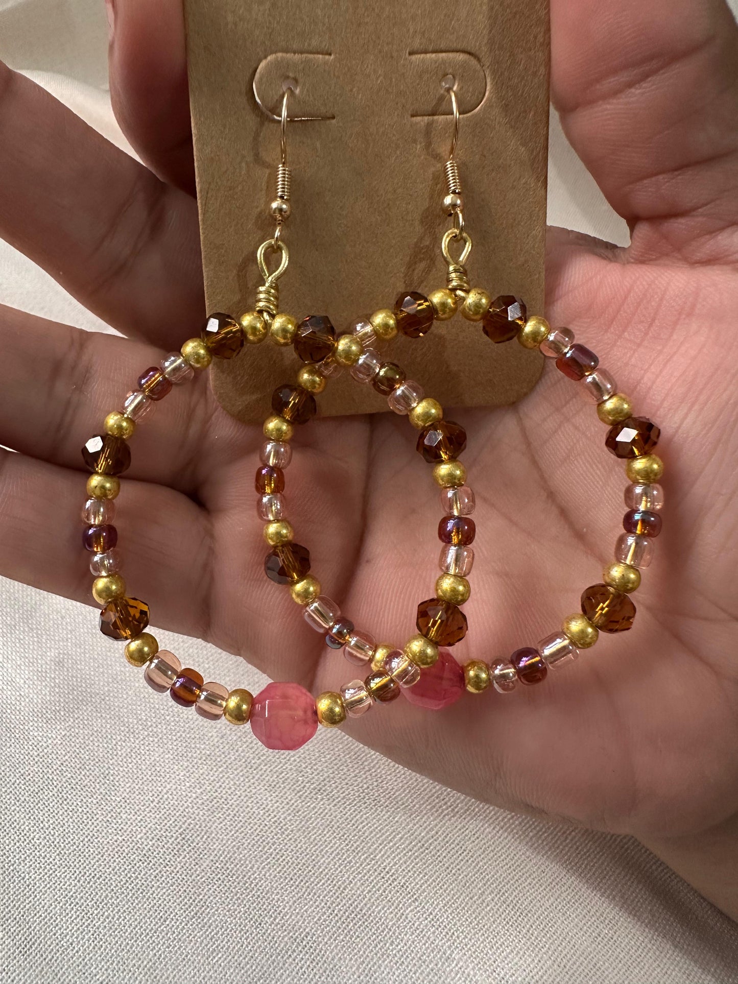 Aretes Ágata, dorado y brillos (HM)