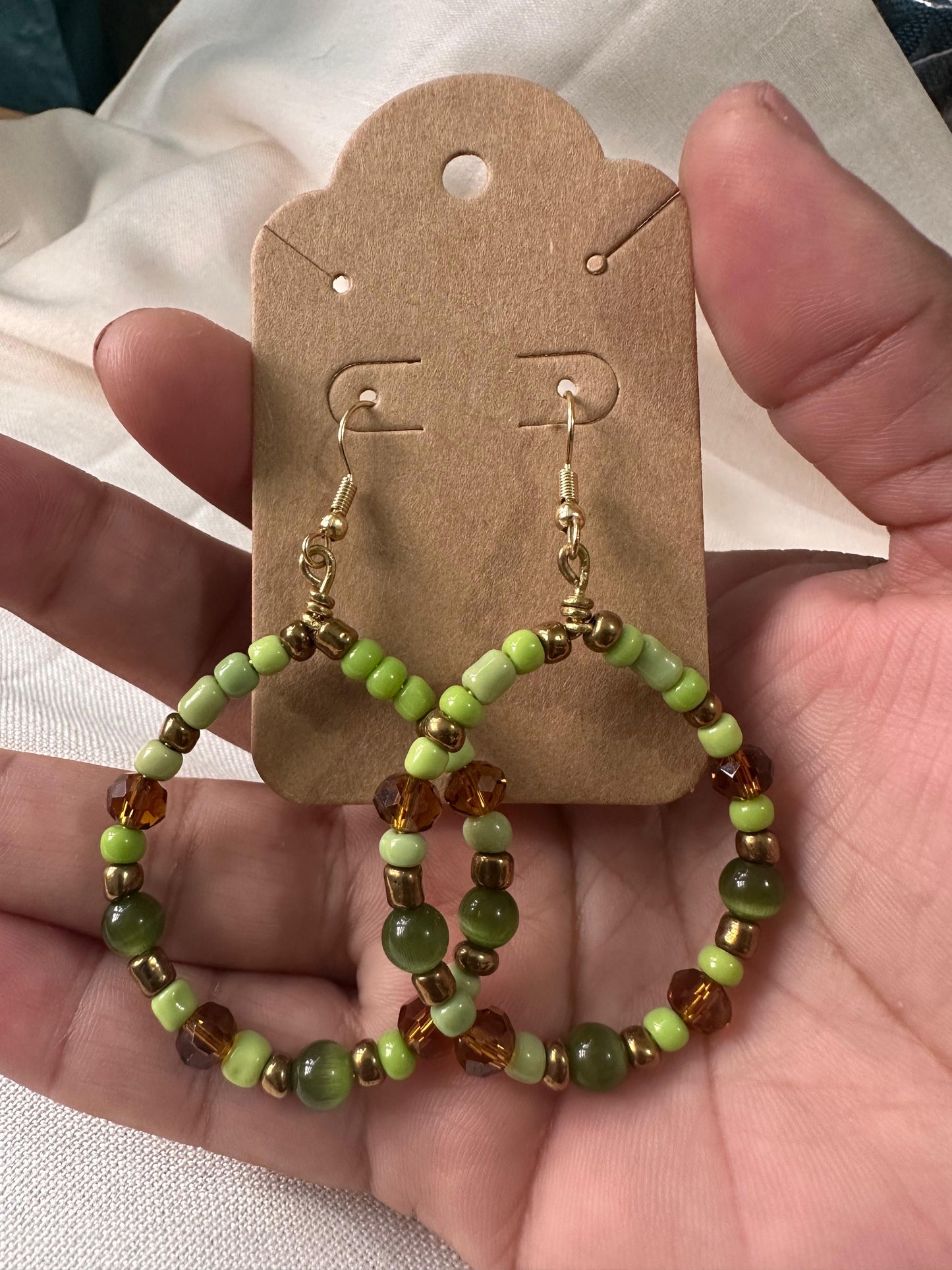 Aretes de ojo de gato 1